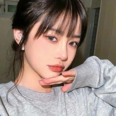麻辣老师1这个女生有点冷